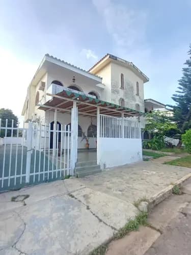 Apartoquinta En Venta En El Trigal Sur Valencia Carabobo Yd
