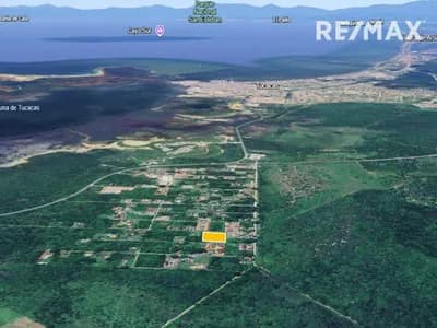 Terreno en venta en Transversal 10, El Tuque, Tucacas, Falcón, 2054, VEN - $55k