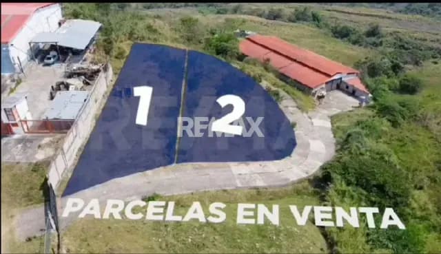Terreno en Tucape autopista