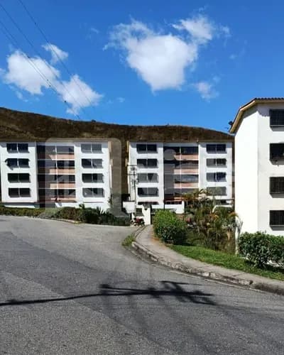 Apartamento En Venta La Quinta - Los Teques