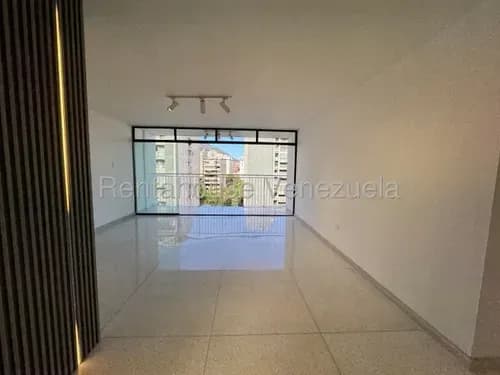 Se Vende Apartamento En Los Palos Grandes (np26-19113)