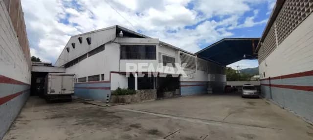 OPORTUNIDAD ÚNICA DE INVERSIÓN EN LOS JARALES – SAN DIEGO GALPONES EN VENTA