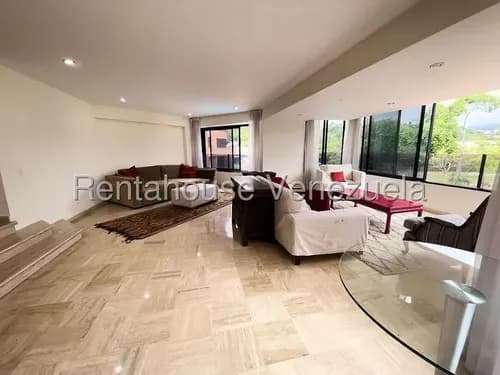 Se Vende Excelente Apartamento Con Magnifica Vista Al Avila En Colinas De Valle Arriba #26-14308 Pm