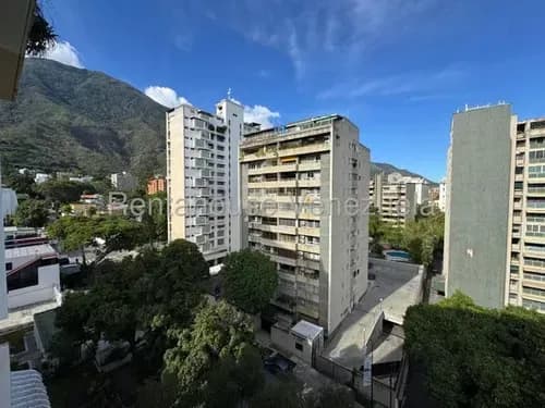 Hermoso Apartamento En Venta Listo Para Ser Habitado En Los Palos Grandes 26-19113 Ma