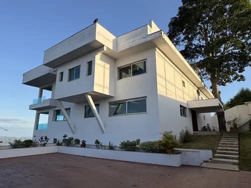 Espectacular Casa En Venta, Ubicada La Lagunita Country Club!