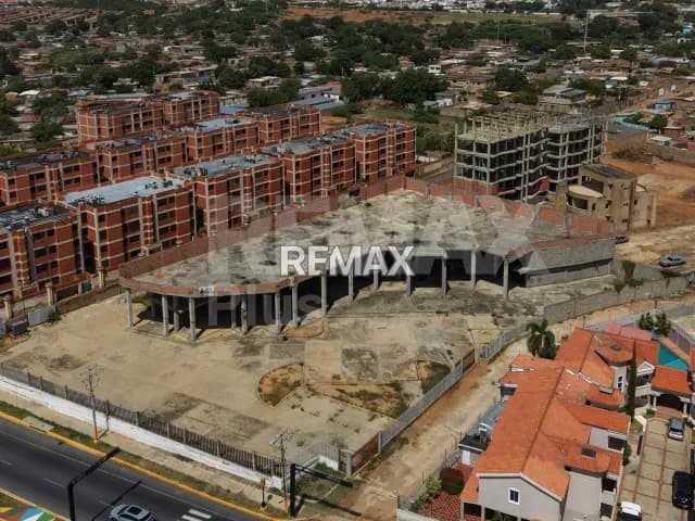 CENTRÓ COMERCIAL EN ALQUILER NORTH PARK, AVENIDA MILAGRO NORTE