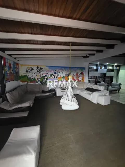 Casa en venta en urb. loma linda