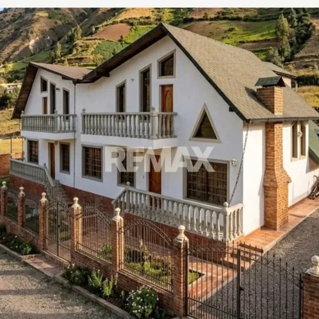 SE VENDE CHALET