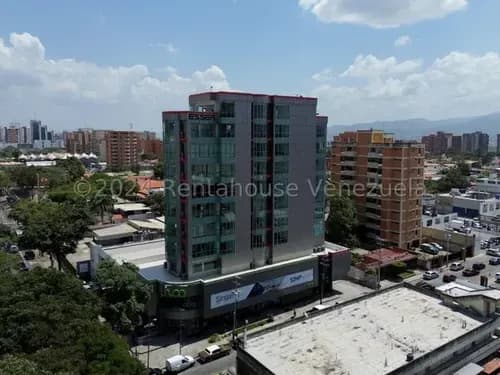 M&n En Venta Espectacular Oficina De 56m2; Ubicada En Conjunto Exclusivo Del Este De Barquisimeto: 26-17492