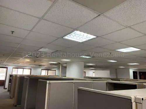 Yf Oficina En Venta En La Castellana 23-29395 Merw