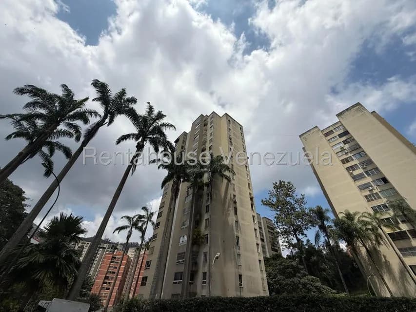 Apartamento (1 Nivel) en Alquiler en El Cigarral, Distrito Metropolitano