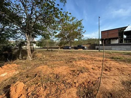 Se Vende Terreno En La Urbanización Terrazas Del Country
