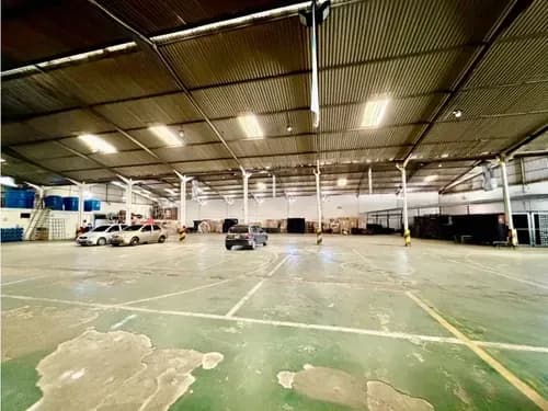 Se Vende Y/o Alquila Galpon 2.557m2 El Encantado