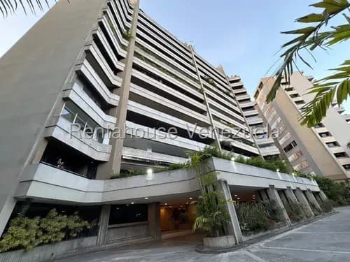 Excelente Apartamento En Altamira 26-20979 Dmh