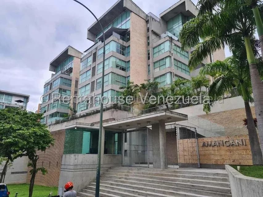 Apartamento (1 Nivel) en Alquiler en Lomas del Sol, Distrito Metropolitano