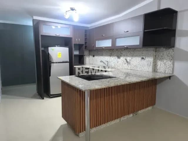 Casa Moderna en Alquiler, Urbanización Canta Claro, Palma Real, Sector Tipuro.