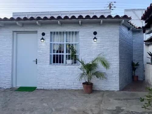 Casa Remodelada Urbanización Playa El Angel