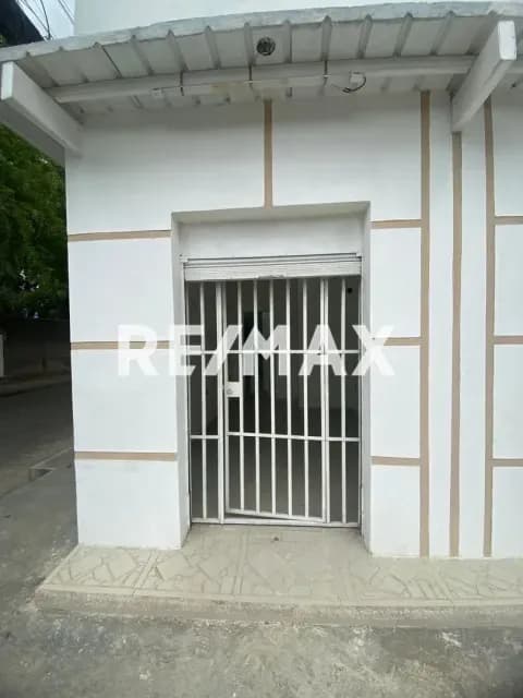 En Alquiler Local Comercial Ubicado en La Morita II.