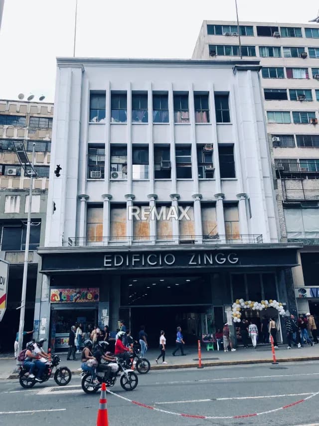 Local Comercial Venta Pasaje Zingg