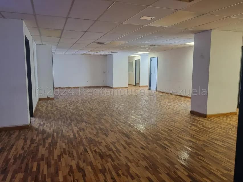 Comercial (Oficina) en Venta en Los Palos Grandes, Distrito Metropolitano