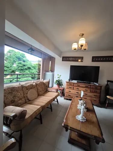Santa Mónica, Apartamento 3 Habitaciones, 2 Baños, 1 Puesto De Estacionamiento, Piso Bajo , Av Principal G2h