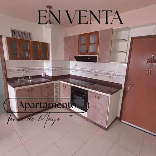 En Venta Apartamento En La Av 4 De Mayo, Torre De Mayo.
