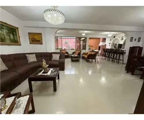 Venta De Quinta Acogedora En Macaracuay, Caracas, Bv