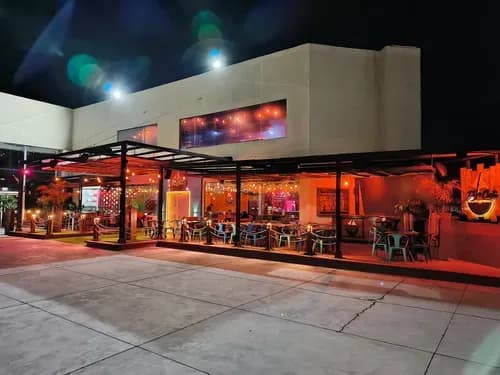 Jc - El Mejor Restaurante / Imperio Gastronómico En Venta. Cumana Estado Sucre