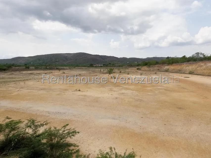 Terreno (Industrial) en Venta en Municipio Peña, Yaracuy