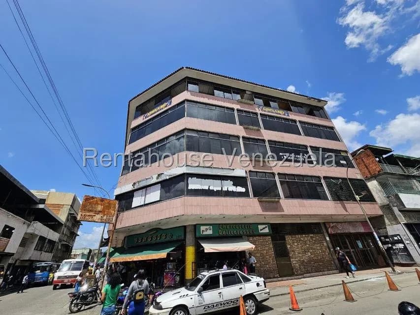 Comercial (Local Comercial) en Venta en Guarenas, Miranda