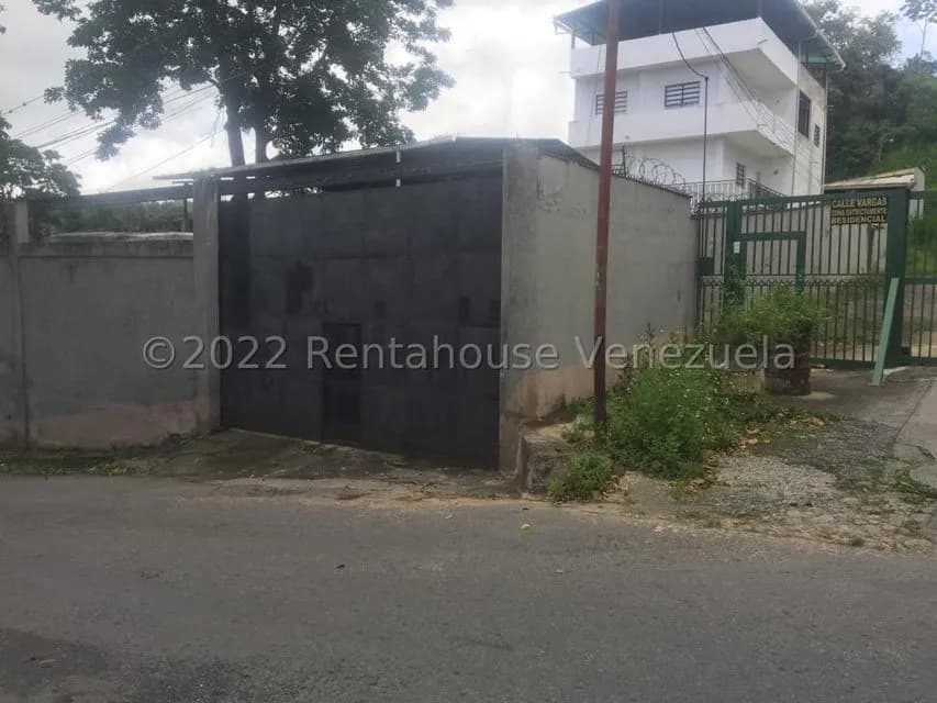 Casa (Multipes Niveles) en Venta en Turumo, Distrito Metropolitano