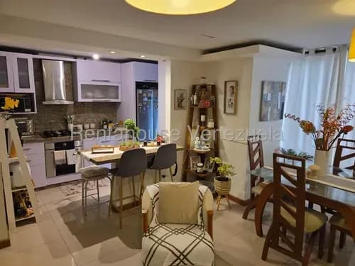 Apartamento Hermoso, Acogedor Y Ubicado En Una Calle Ciega Tranquila, Ideal Oportunidad Con Excelente Cercanía - Los Ruices - Los Cortijos - Luis Gomez - Mls #26-21101