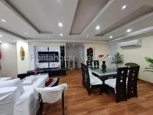 De 124mts2 Apartamento En Venta En La Barraca Maracay 26-774 Mmarin