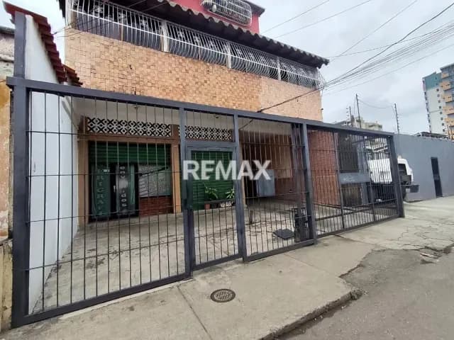 VENTA LOCAL COMERCIAL CALLE RIVAS