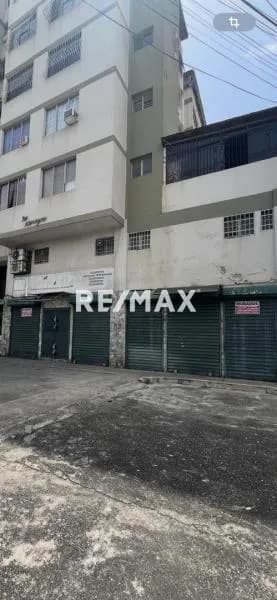 Local Comercial en Alquiler Calle 49 con Carrera 18 Zona Oeste - Barquisimeto