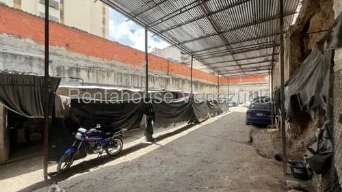 Estrategico Terreno En Venta Quinta Crespo (a Una Cuadra De La Plaza O'leary) I