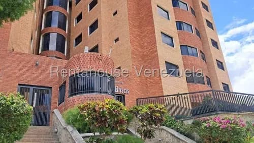 Teresita Luigi Alquila Moderno Y Amplio Apartamento, Amoblado Y Equipado, Planta 100% Y Pozo, En Res. Las Brisas, Manongo Tl 26-19199