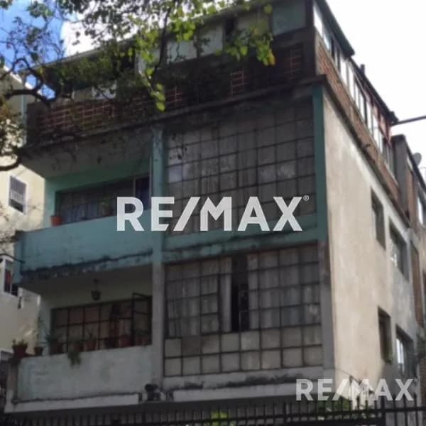 Venta de Edificio en Los Chaguaramos
