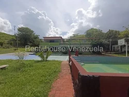 Jv Finca En Venta 49 Hectáreas Ubicada Estratégicamente A Orilla De La Carretera Nacional Tinaquillo-san Carlos 26-21710 Jun15