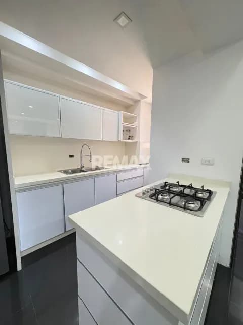 Moderno apartamento en alquiler