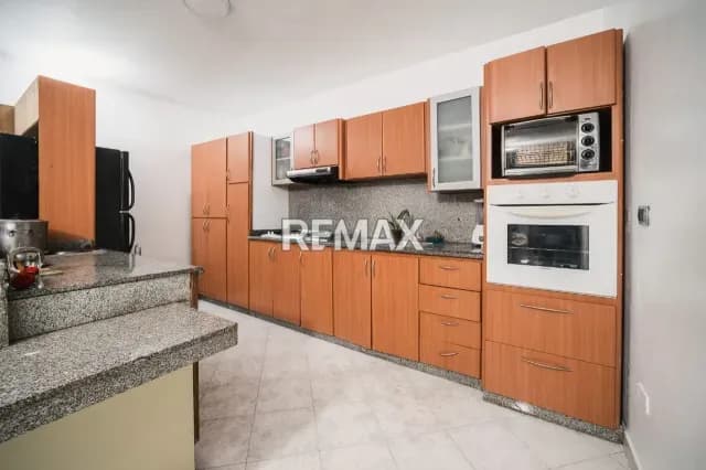 Apartoquinta Planta Baja en Venta, con Patio