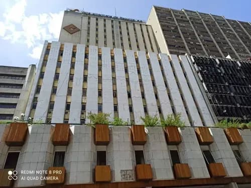 Excelente Oficina Ubicada En El Centro Villasmil