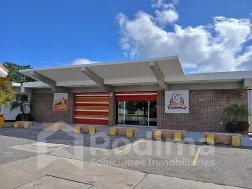 Local Para Restaurante En Estación De Servicio Carretera Palo Negro Magdaleno