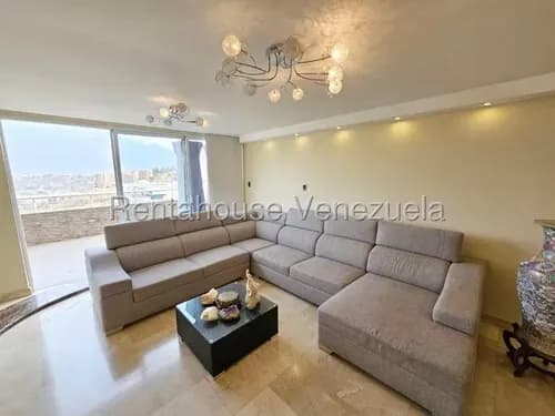 Af- Apartamento En Venta En Los Naranjos Del Cafetal, Con Terraza, 3 Habitaciones, 5 Puestos De Estacionamiento, Piscina, Cancha De Tenis, Vigilancia