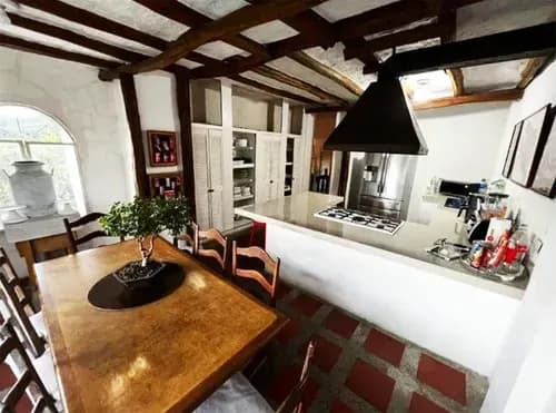 En Venta. Casa Tipo Mansión El Hatillo | 700m2 | Colinas De Corralito | Cerca De La Lagunita | Vista 360°