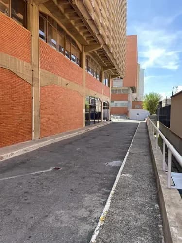 Excelente Galpón Industrial / Boleíta Norte Área De 410m2