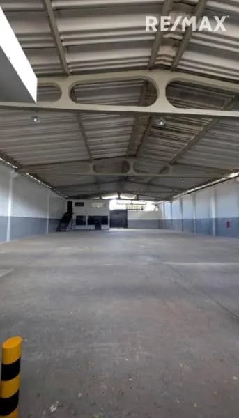 Planta de Producción - zona industrial II 1500 m²