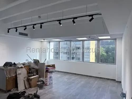 Moderna Oficina En Alquiler Colinas De Bello Monte Abm