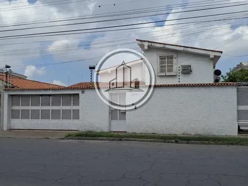 Casa Quinta Venta Oportunida Invercion 600 Mtrs2, Opcion Se Alquila Urbanizacion Andres Bello Maracay Estado Aragua 022js