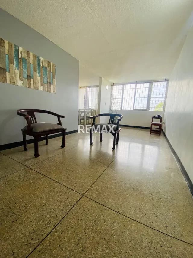 VENDO Apartamento en La Mora Cabudare